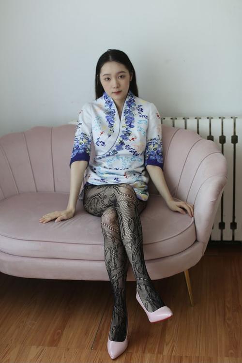 日本精油按摩大乳：深层丰胸舒缓手法，打造紧致大胸美乳曲线