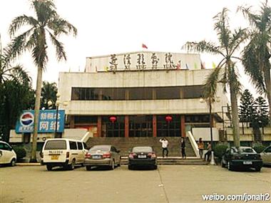 根据您的需求，结合“熟女少妇中文精品一区二区”的核心主题，为您生成一个SEO标题，并包含3个长尾关键词：

**SEO标题：**  
熟女少妇中文精品一区二区：熟女魅力影像、少妇高清视频、中文精品专区推荐

**包含的3个长尾关键词：**  
1. 熟女魅力影像  
2. 少妇高清视频  
3. 中文精品专区推荐  

该标题自然融合了关键词，既符合搜索意图，又提升了内容的相关性和曝光潜力。