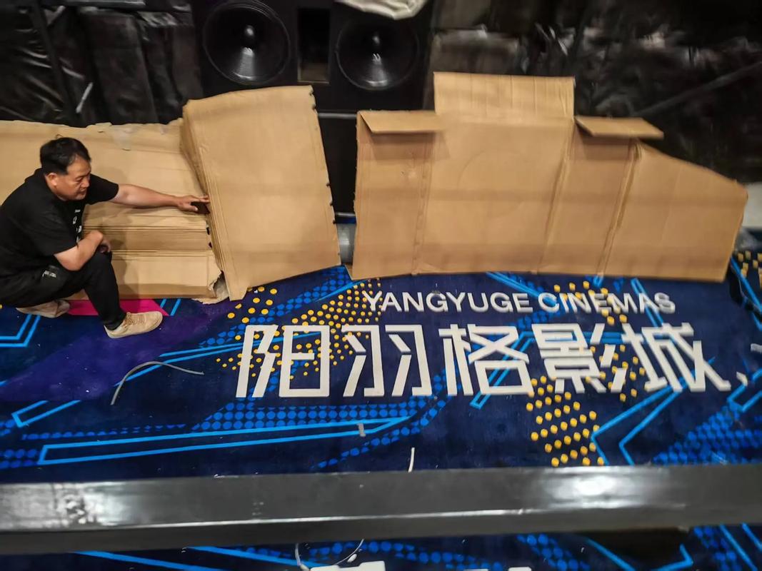 亚洲少妇精品穿搭指南，气质优雅与时尚感并存的长尾关键词推荐