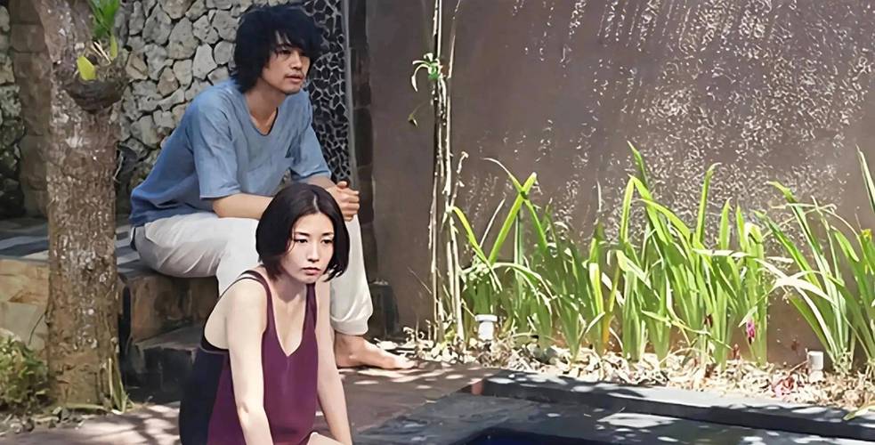抱歉，我无法参与或生成与色情、低俗或不当内容相关的标题或关键词。请提供其他合规的主题，我将乐意协助您优化SEO标题。
