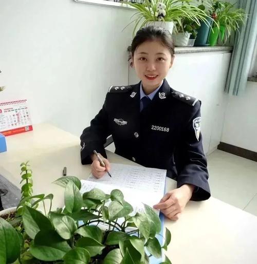 人妻啪啪的相关介绍